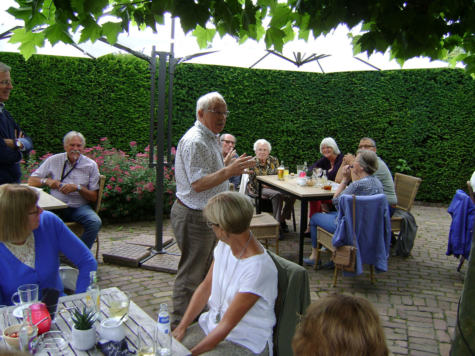 Samenkomst in de Molen.